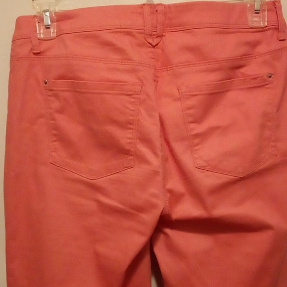 Curve Appeal Peachy Color Stretchy Minimalist Jegging Jeans - Size 12/31 - Picture 6 of 12